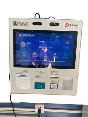 21,5-inch staande zelfbestelkiosk met 10-punts capacitief aanraakscherm en optionele thermische printer