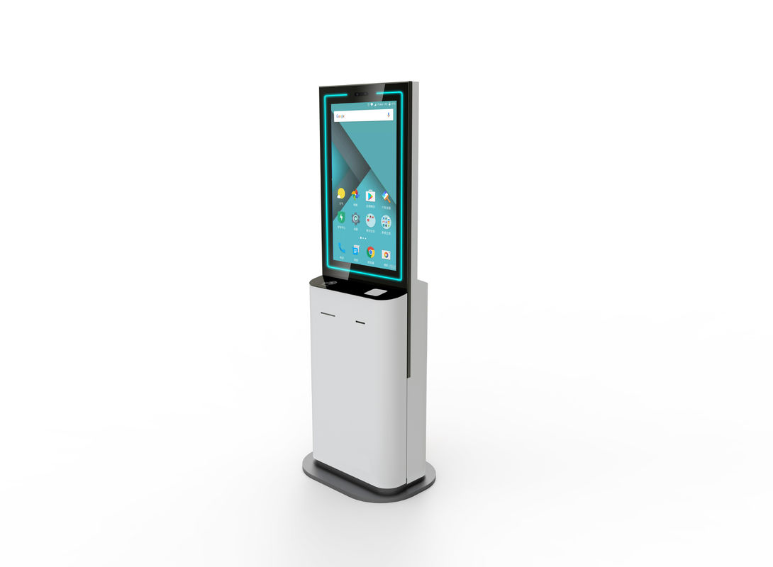 22-inch LCD-scherm zelfbestelkiosk met gezichtsherkenning en ingebouwde 1D / 2D-scanner voor restaurants